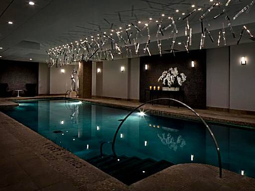 Top 20 Hotels With Pool In New York Anna Holt S Guide 2019