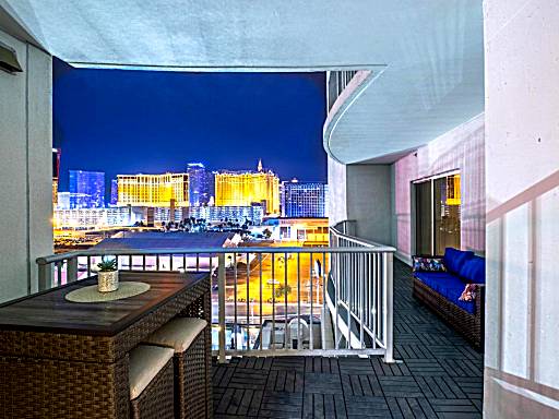Top 10 Cool Hotels in Las Vegas – Most Fun Hotels in Vegas