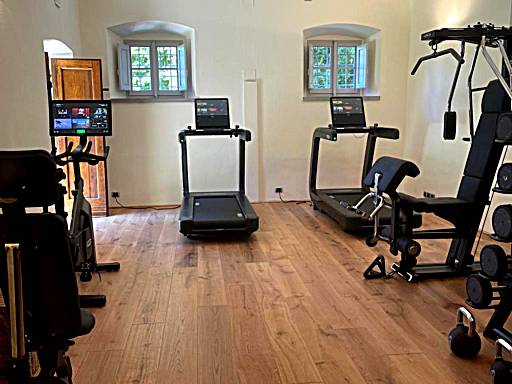 Top 15 Hotels with Gym and Fitness Center in Val di Chiana