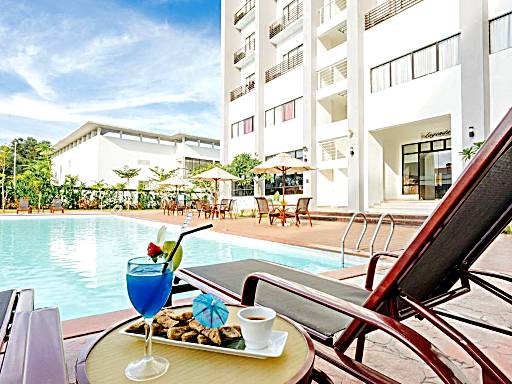 Top 8 Hotels With Pool In Kuala Terengganu