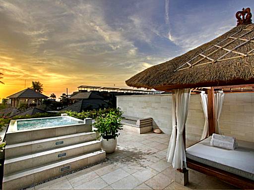 20 Hotel Rooms with Jacuzzi in Seminyak - Anna's Guide 2024