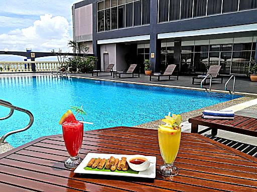 Terengganu di hotel best 8 Senarai