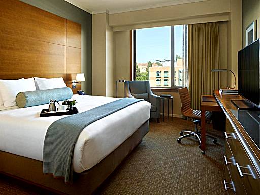 Los Angeles Hotel Rooms & Suites