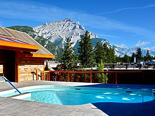 Top Hotels With Pool In Banff Anna Holt S Guide