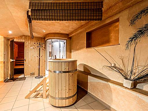 6 Apartments with Private Sauna in Poznań - Nina's Guide
