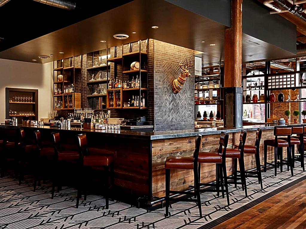Top 20 Hotel Bars in Minneapolis Ingrid Holm's Guide 2023