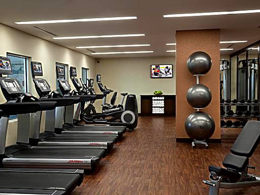 hotelimage.php?p id=1&code=c574aaac34ffeef00e3cd71a6264fb3e&webpage=hotels with gym.com&link=https%3A%2F%2Fsubdomain.cloudimg.io%2Fcrop%2F512x384%2Fq70.fcontrast10.fbright0.fsharp5%2Fhttps%3A%2F%2Fq