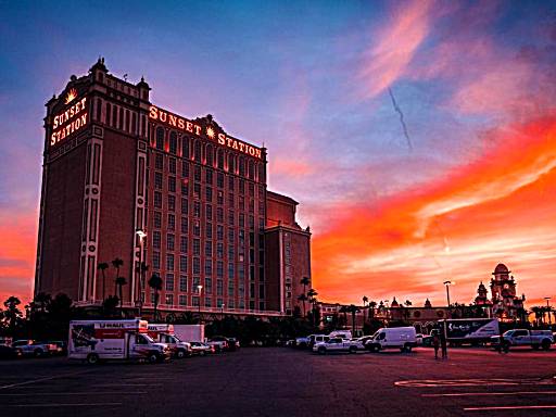 Sunset Station Hotel & Casino