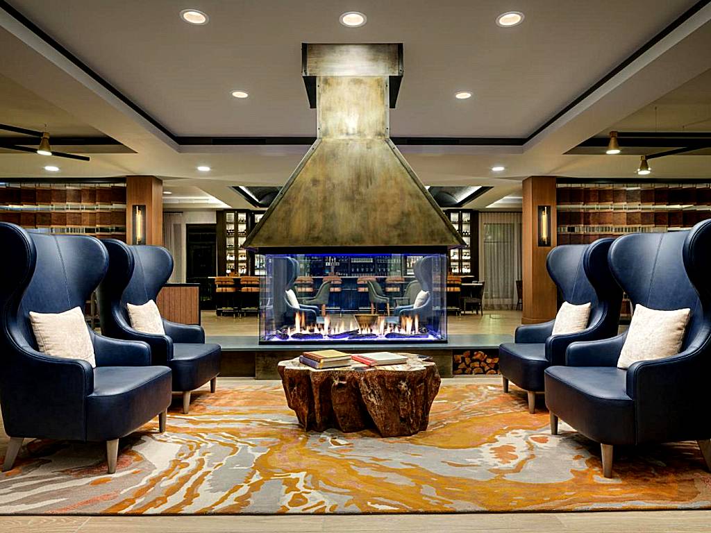 The Hoffmann Hotel Basalt Aspen Tapestry Collection Hilton