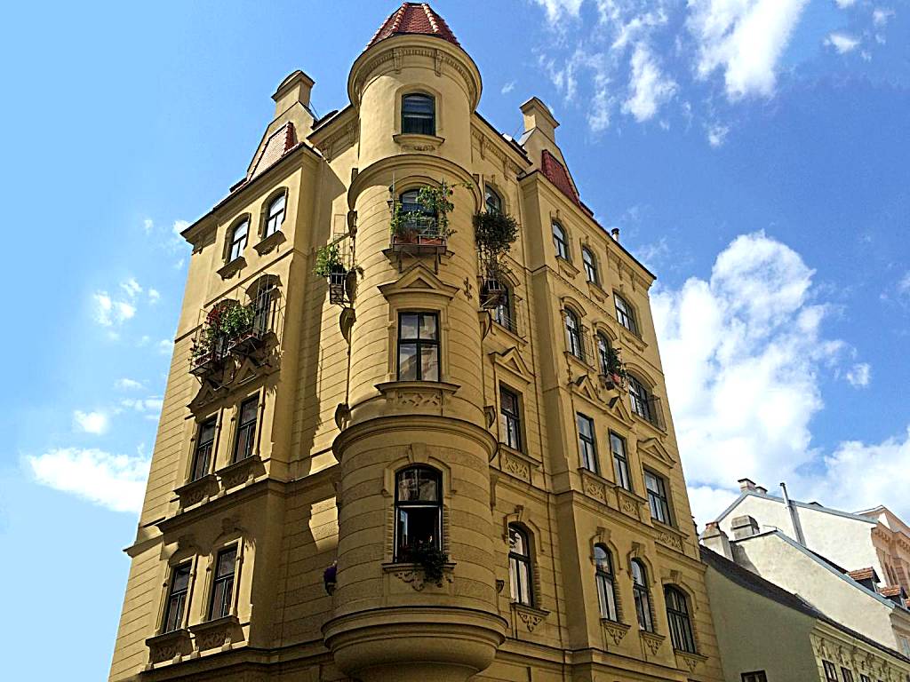 7th HEAVEN Vienna Center Apartments
