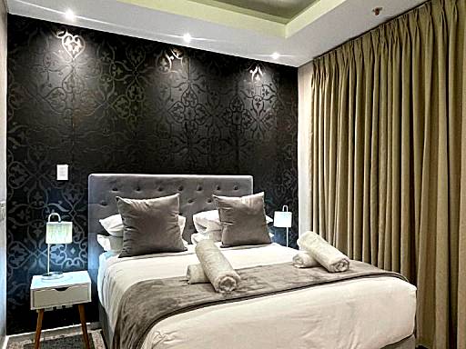 Mandela Rhodes Luxury & Stylish Apartment