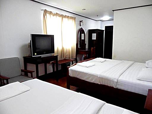 Douang Deuane Hotel