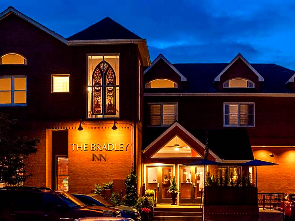 Top 4 Small Luxury Hotels in Boulder Eva Novak's Guide