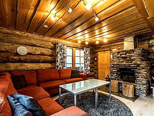 Levikaira Apartments - Log Cabins