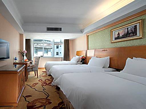 Vienna International Hotel Lijiang Yuxue Avenue