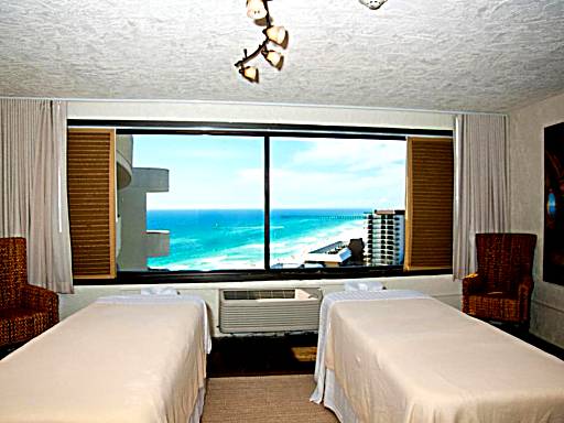 Holiday Inn Resort Panama City Beach - Beachfront, an IHG Hotel