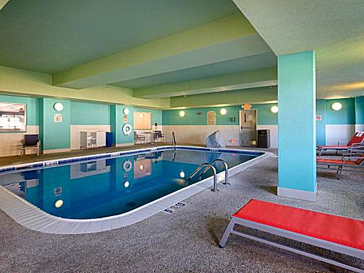 hotels steubenville ohio indoor pool