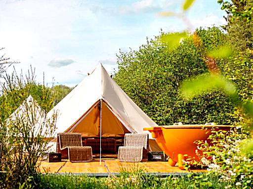Daft Boutique Hotel & Glamping