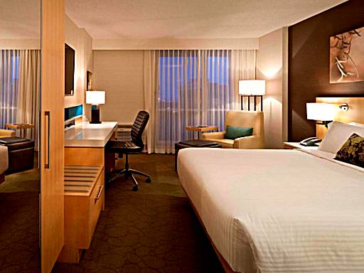 Delta Hotels by Marriott Winnipeg