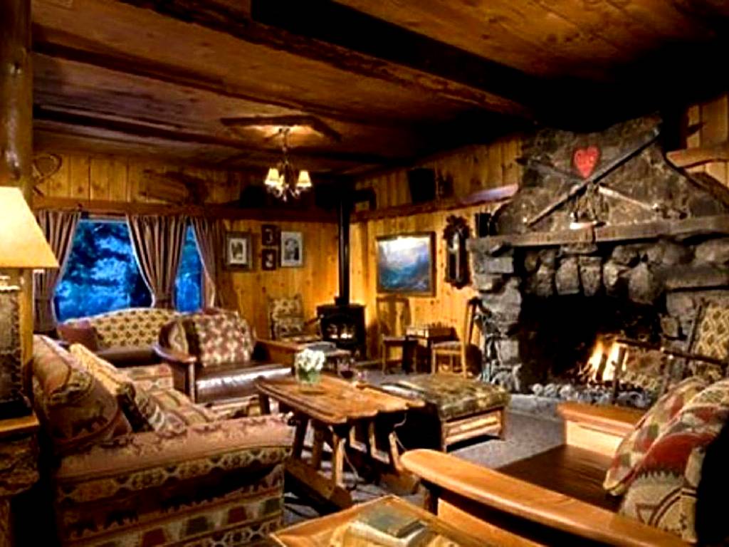 Tamarack Lodge