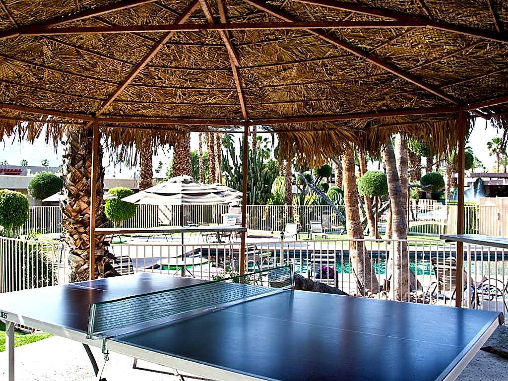 Desert Isle Resort, a VRI resort