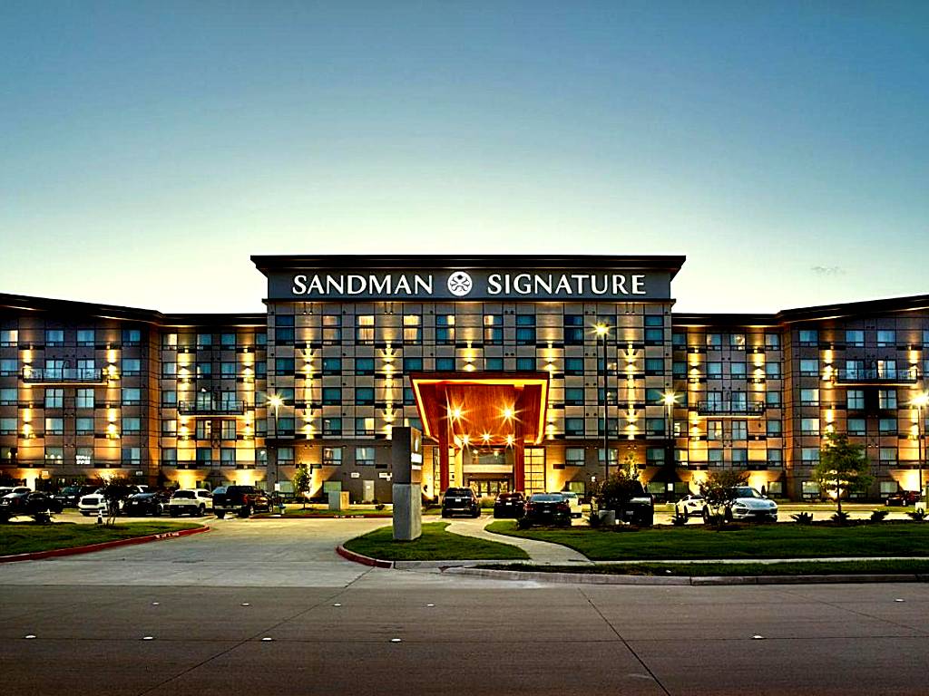 Sandman Signature Plano-Frisco Hotel