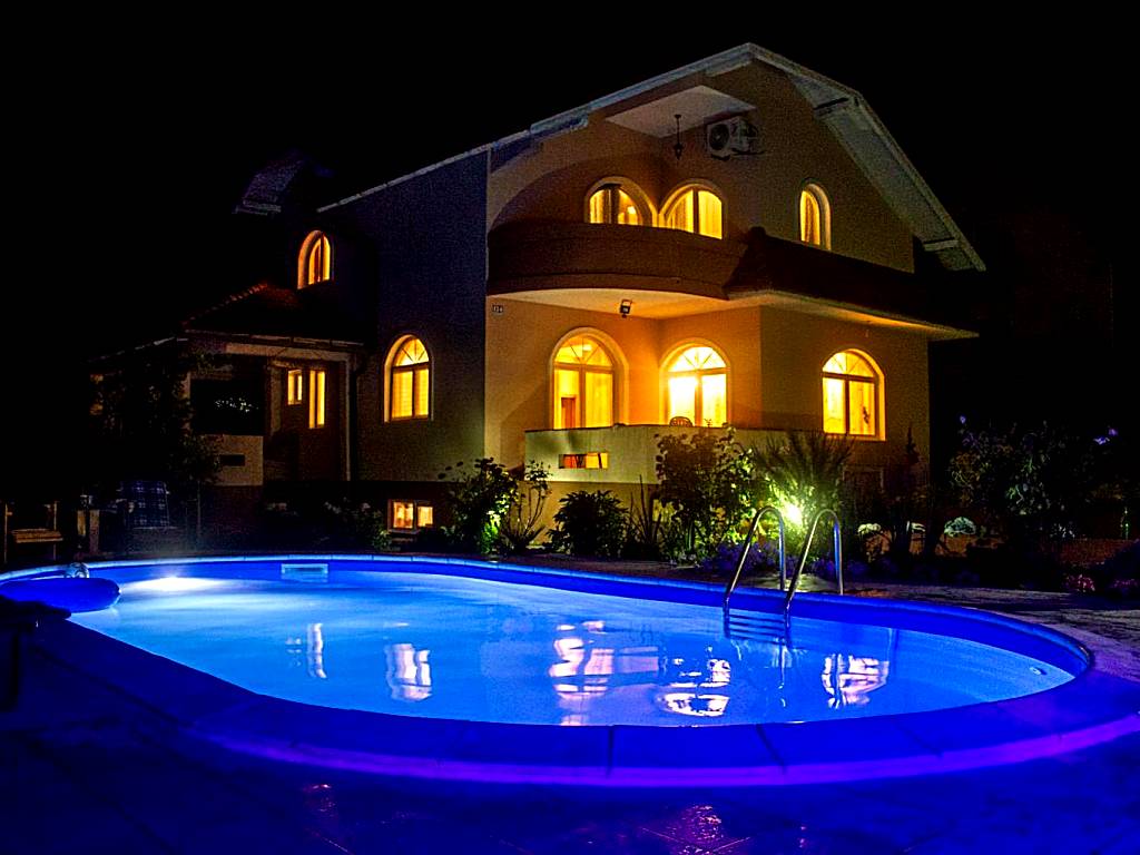 Villa Katarina with pool