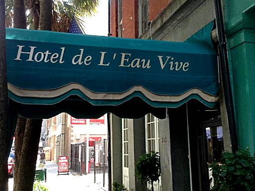 Hotel de L'eau Vive