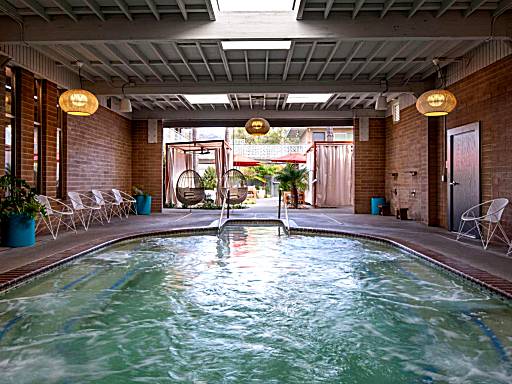 Top 20 Hotels With Pool In Wine Country