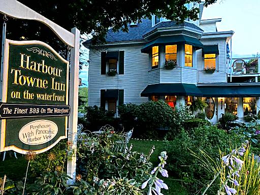 Harbour Towne Inn on the Waterfront