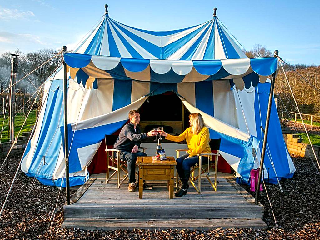 Leeds Castle Knights Glamping