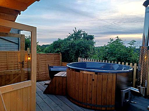 Norwell view farm glamping with hot tubs
