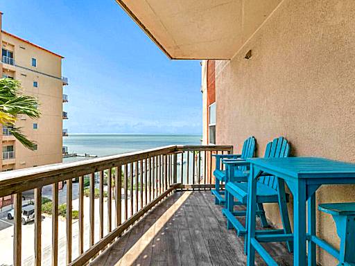 Bayfront condo with water view & boat slips!