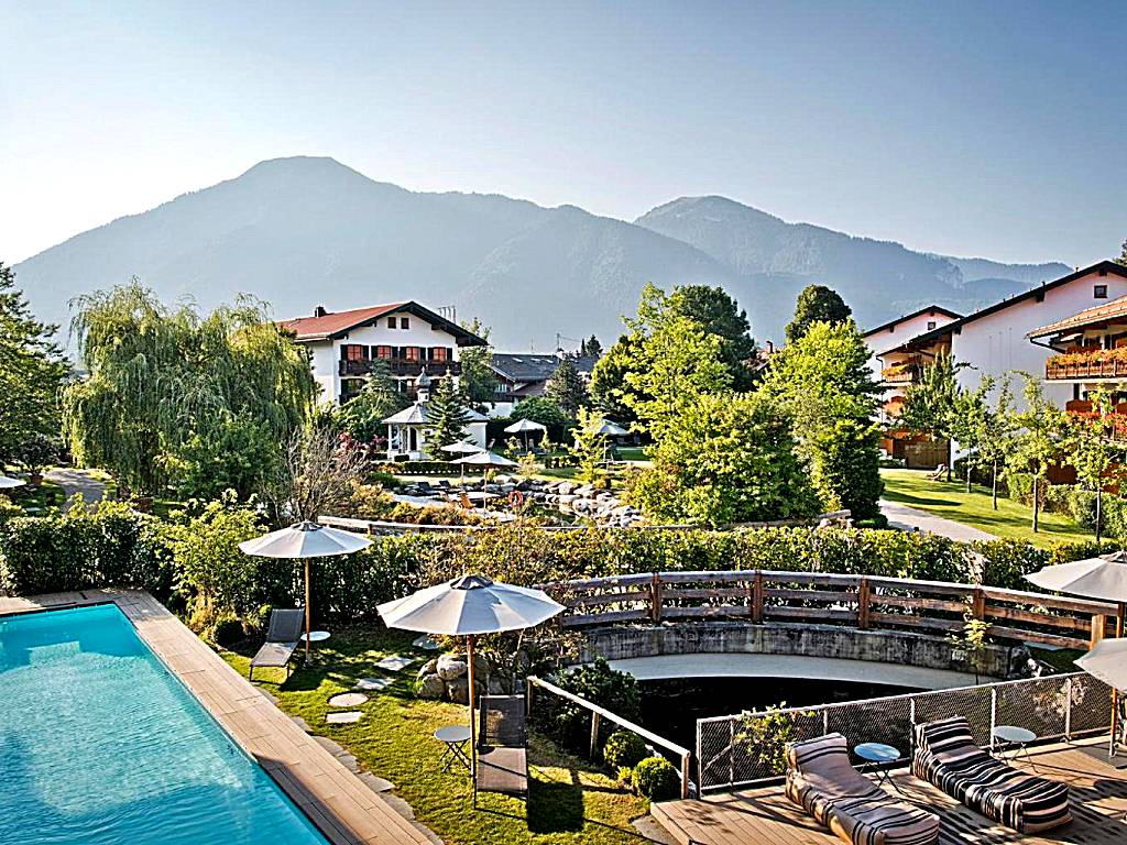 Spa & Resort Bachmair Weissach, LUXURY FAMILY RESORT DES JAHRES