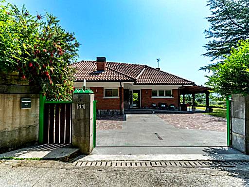 Villa Urbasa