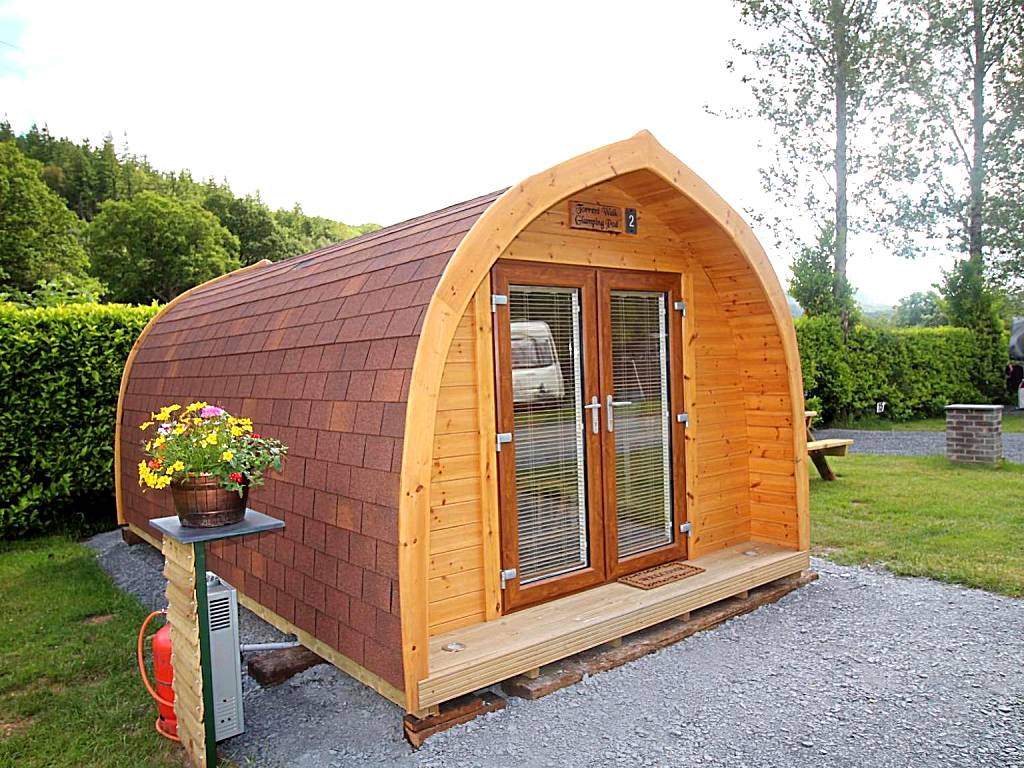 Glamping Huts in Heart of Snowdonia