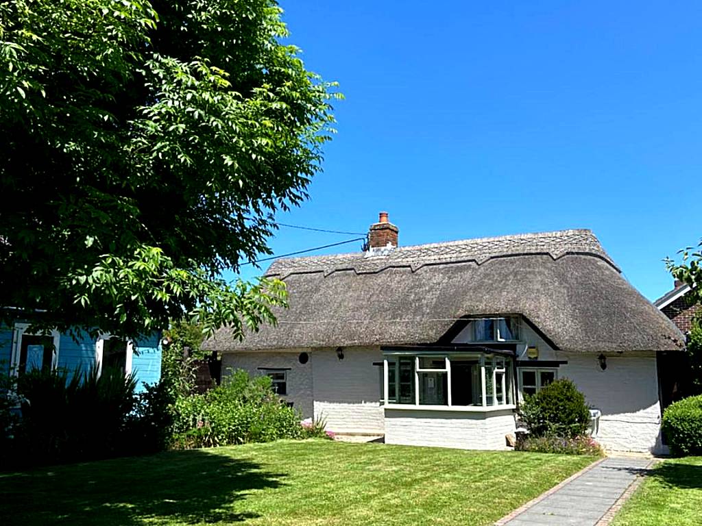 Thatch Cottage, East Boldre nr Beaulieu and Lymington