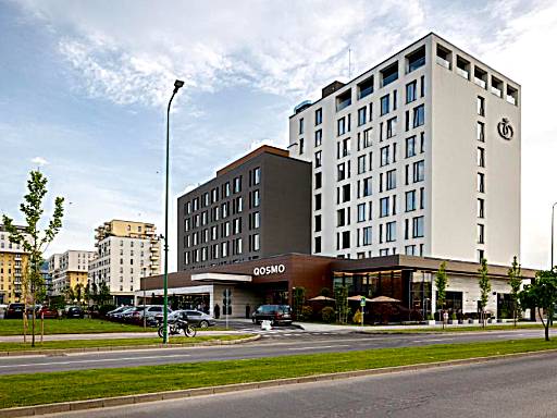 Qosmo Brasov Hotel