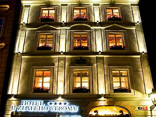 Hotel U Zlatého Stromu Prague by BHG