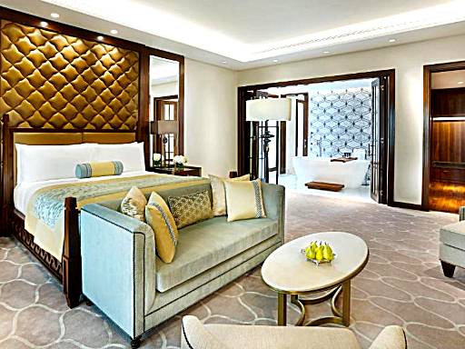 The Ritz-Carlton, Dubai