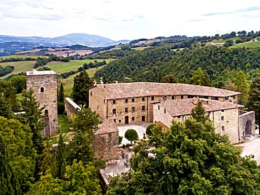Castello Di Petroia Dimora d'Epoca