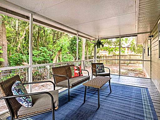Cozy Ocala Home with Porch Less Than 1 Mi to Downtown!