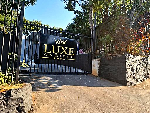 Luxe on Ridge Boutique Hotel
