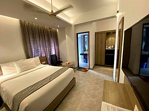 Priyo Nibash Stylish Residential Hotel