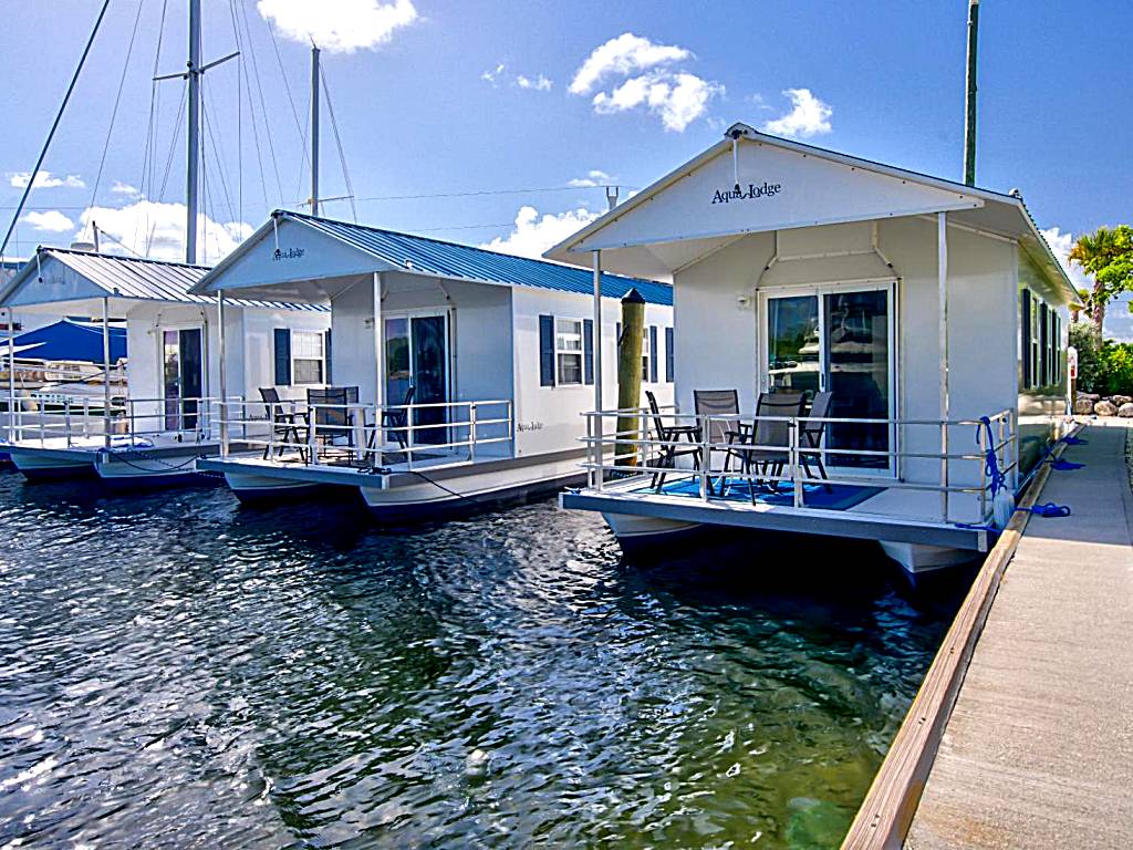 Aqua Lodges at Coconut Cay Rv and Marina