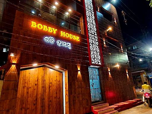 Hotel Bobby house
