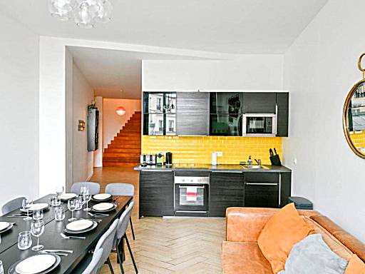 Sacré-Coeur Modern 4BD with sauna for 10 guests!