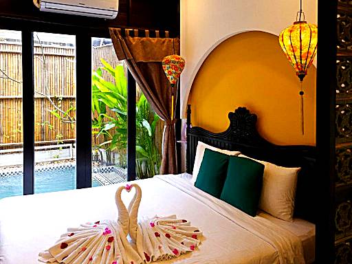 Hoi An Oasis Rosie Villa - 1 Bedroom with Private Pool and Garden View, Local Hoi An Decor