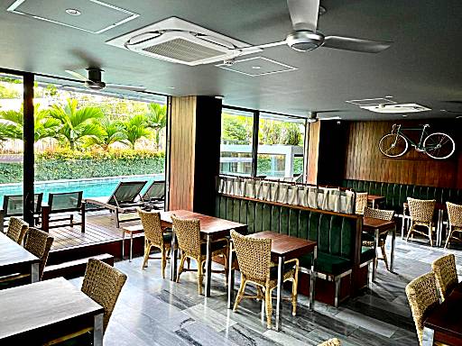 CHiEM HoiAn - The Beachside Boutique Hotel & Villa